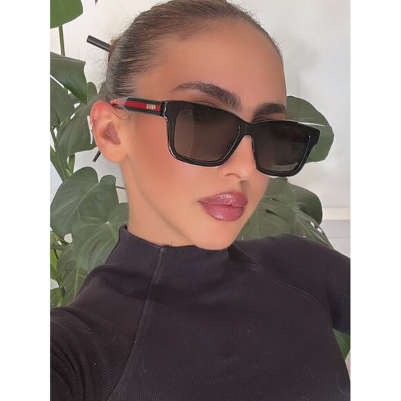 NEW Gucci GG1869S Black Squared Sunglasses $515 - Picture 1 of 10
